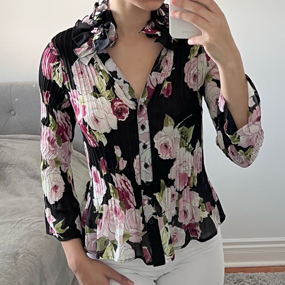 Allison Taylor Black Floral Ruffle-Trim Button-Up Blouse